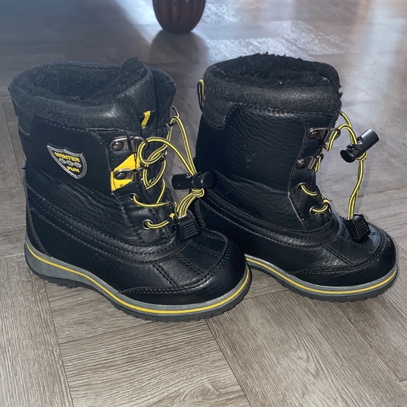 Snow boots - Picture 2 of 8